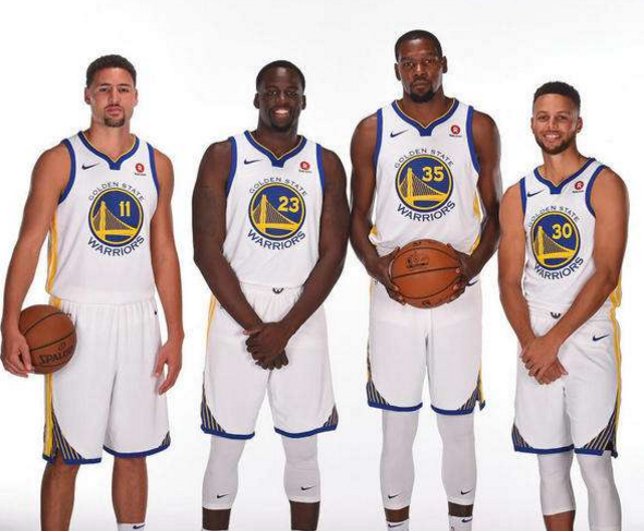 在夏天迎来 在夏天迎来