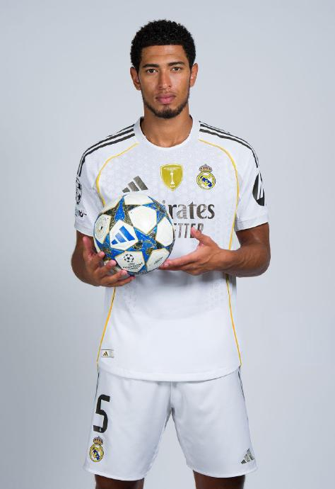 验球队的三 验球队的三